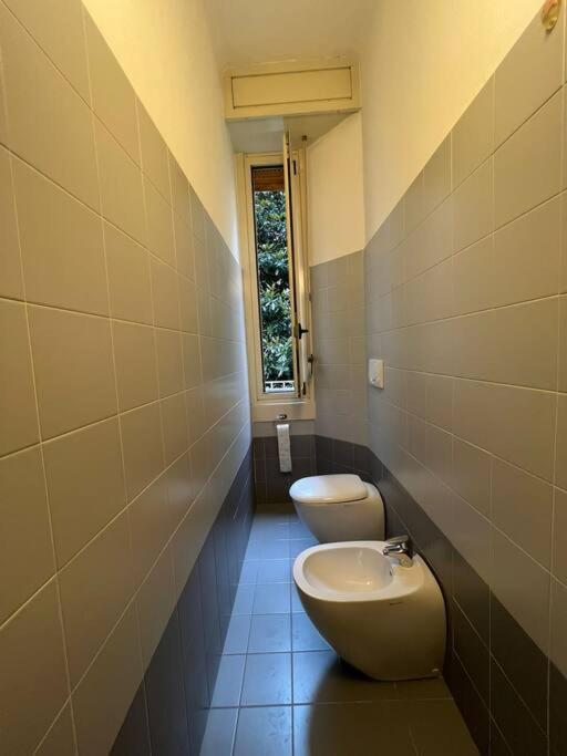 Modern Pretty Apartment Near Isola Zone Milano Ngoại thất bức ảnh